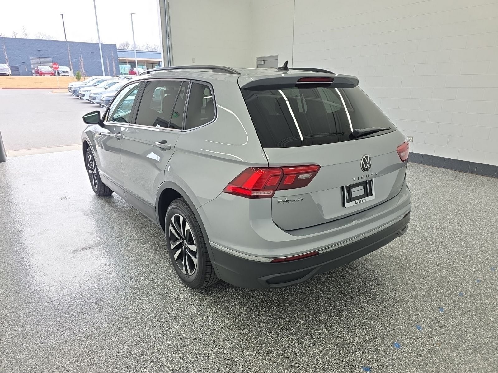 2023 Volkswagen Tiguan 2.0T S