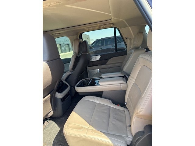 2024 Lincoln Navigator L L Reserve
