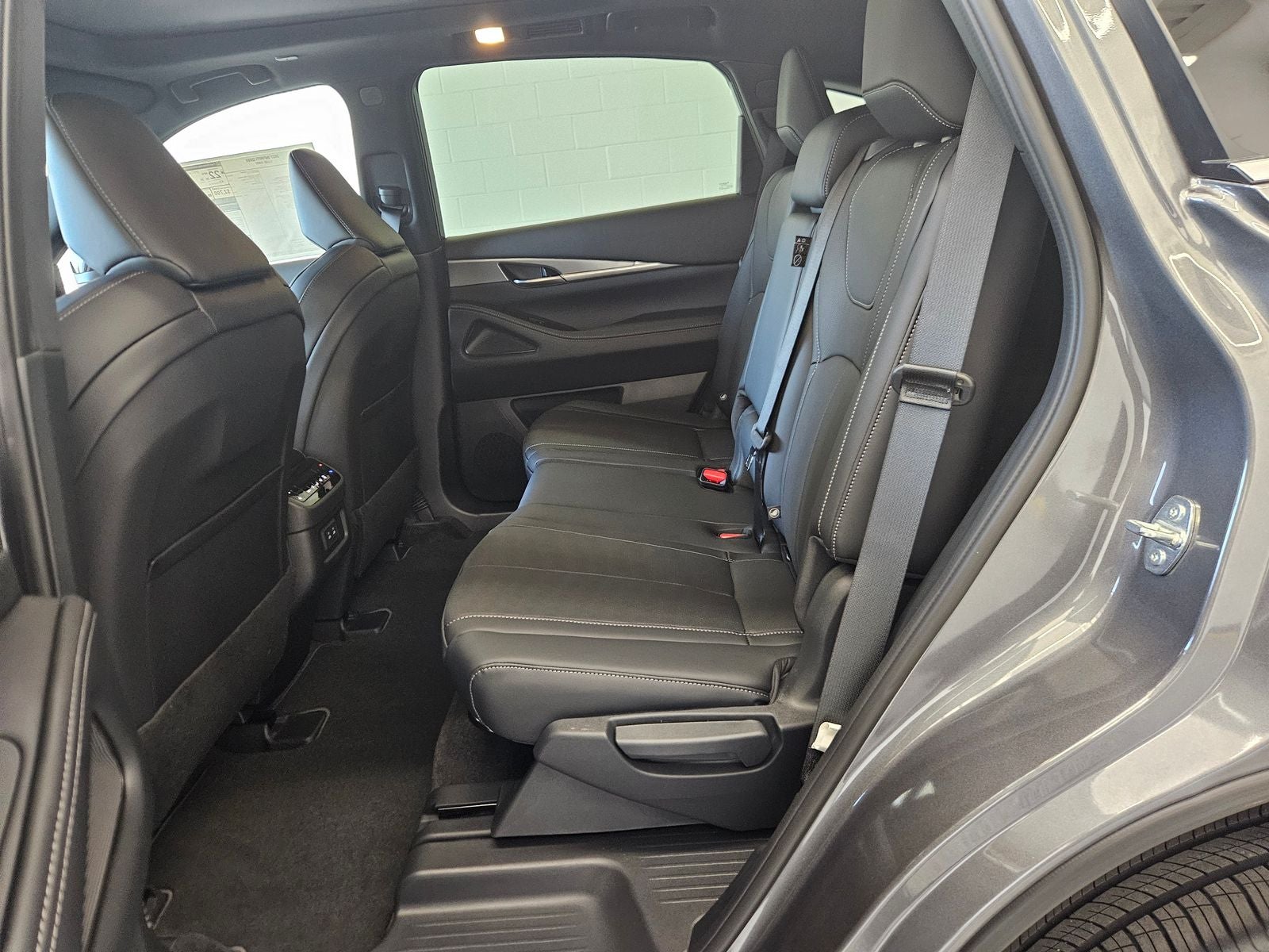 2027 INFINITI QX65 LUXE