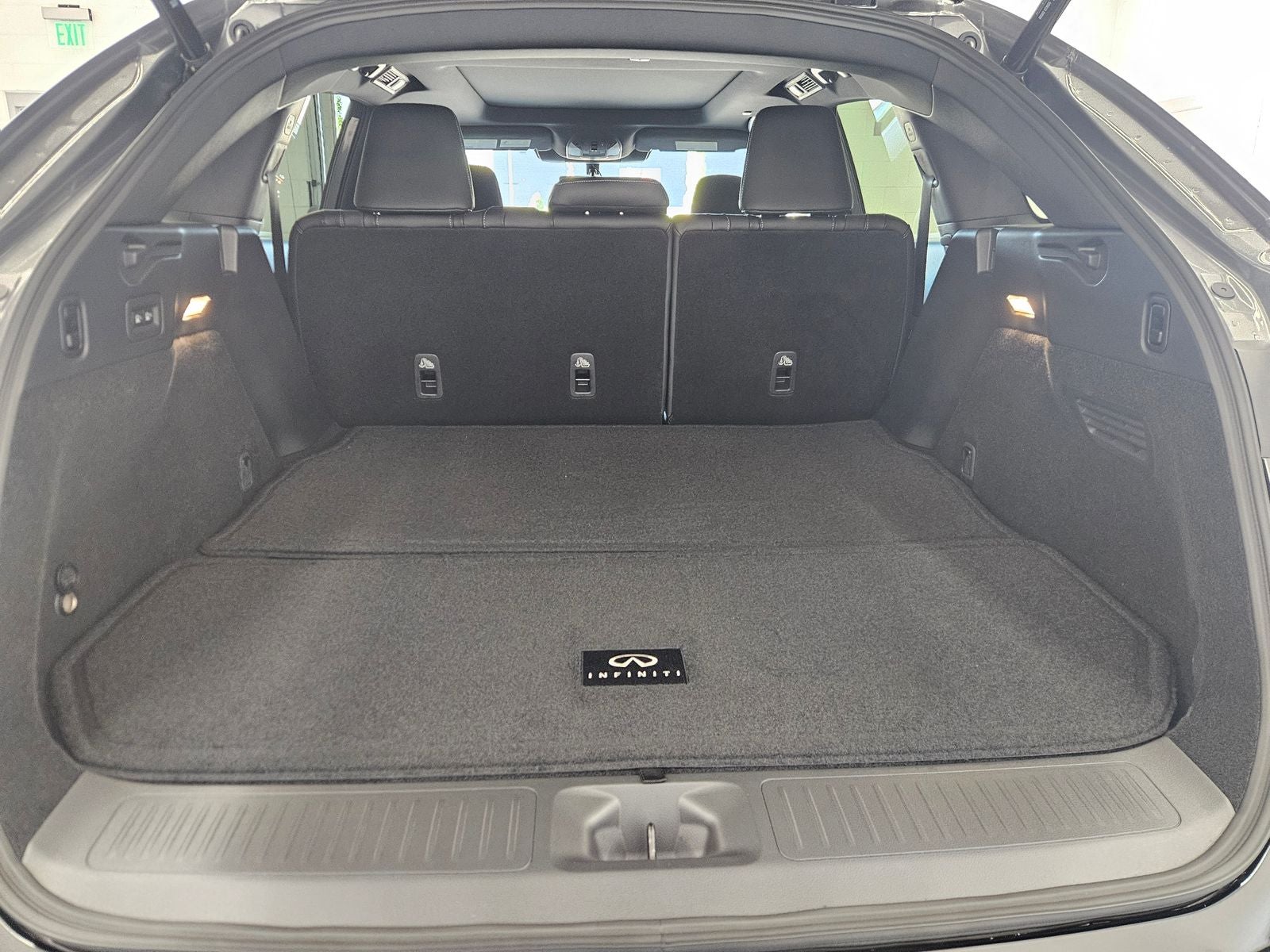 2027 INFINITI QX65 LUXE