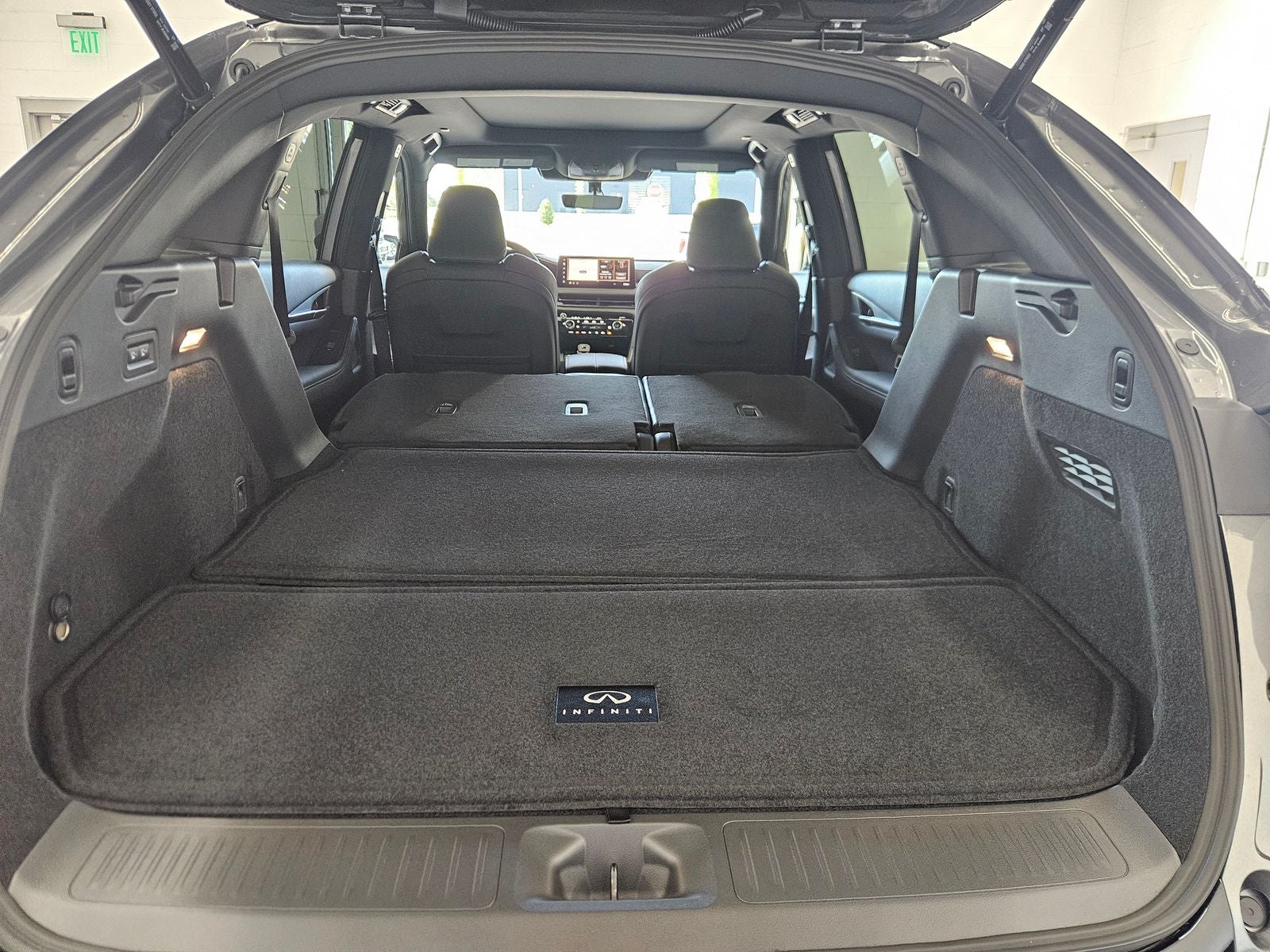 2027 INFINITI QX65 LUXE