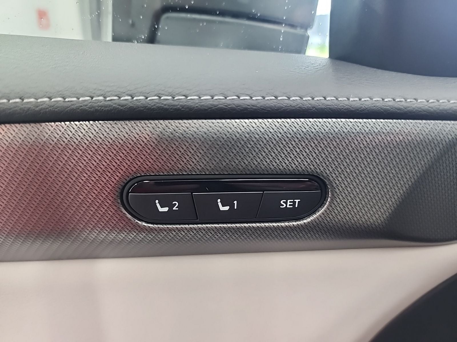 2026 INFINITI QX60 PURE