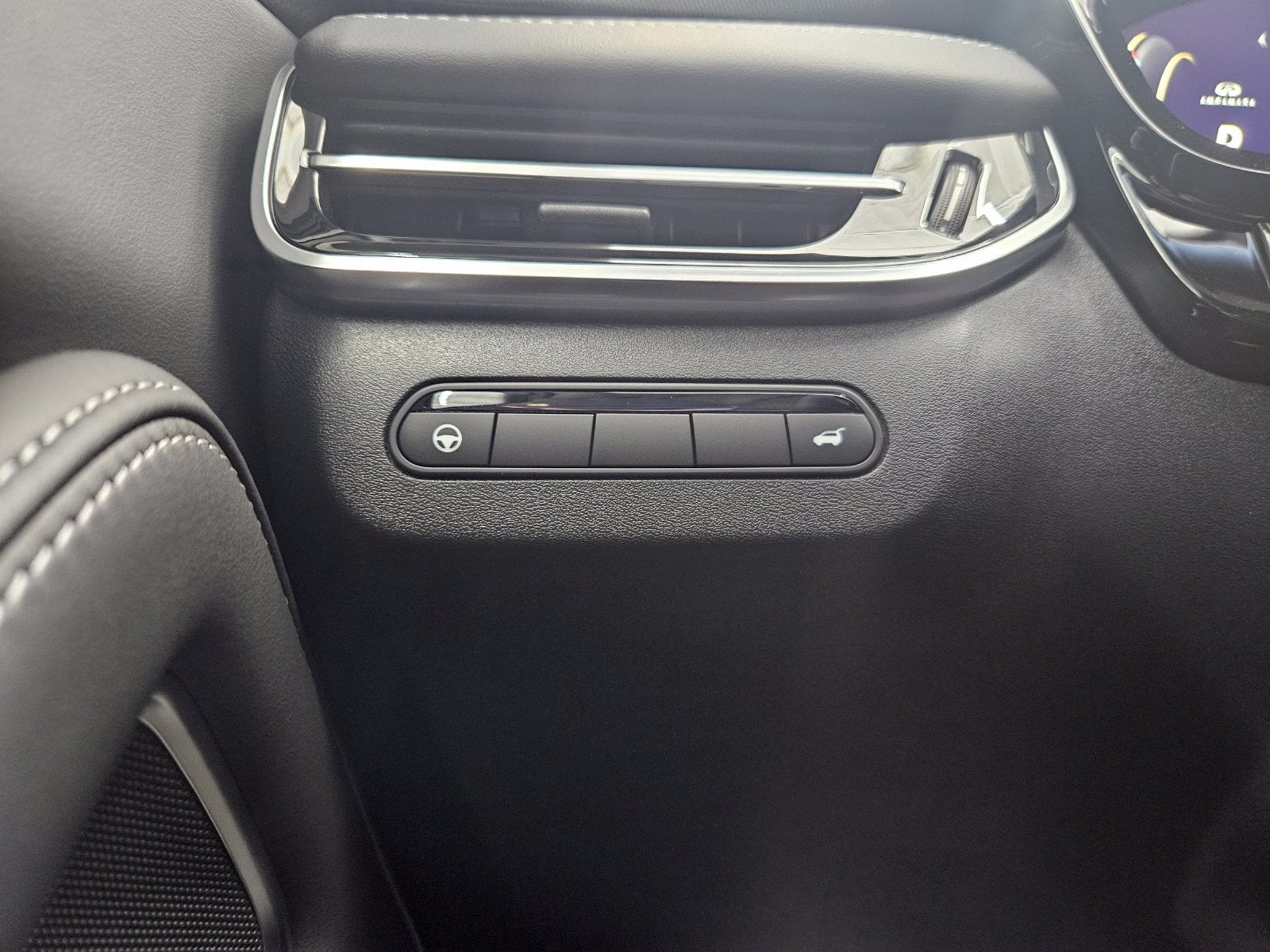 2027 INFINITI QX60 LUXE AWD
