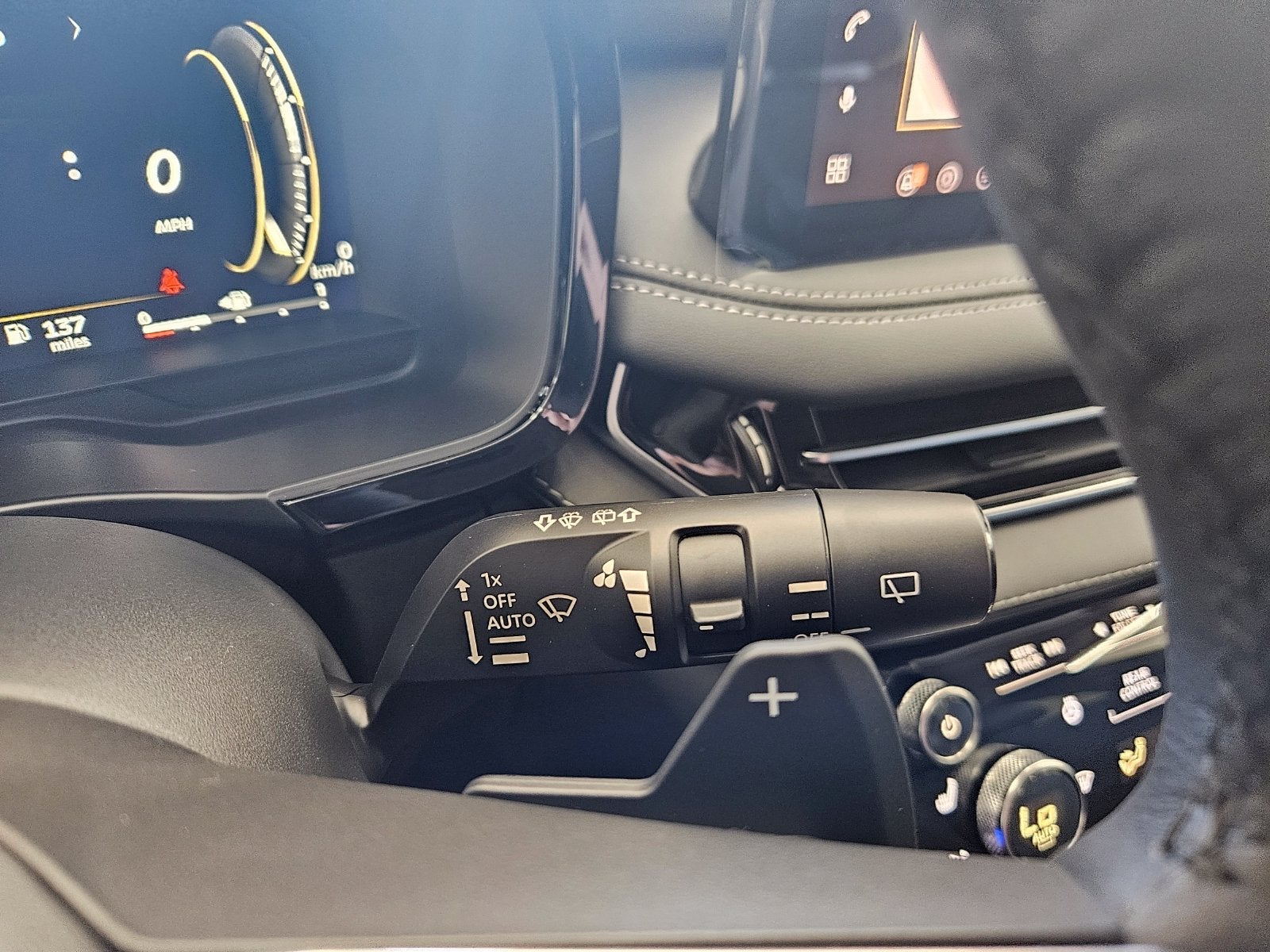 2027 INFINITI QX60 LUXE AWD