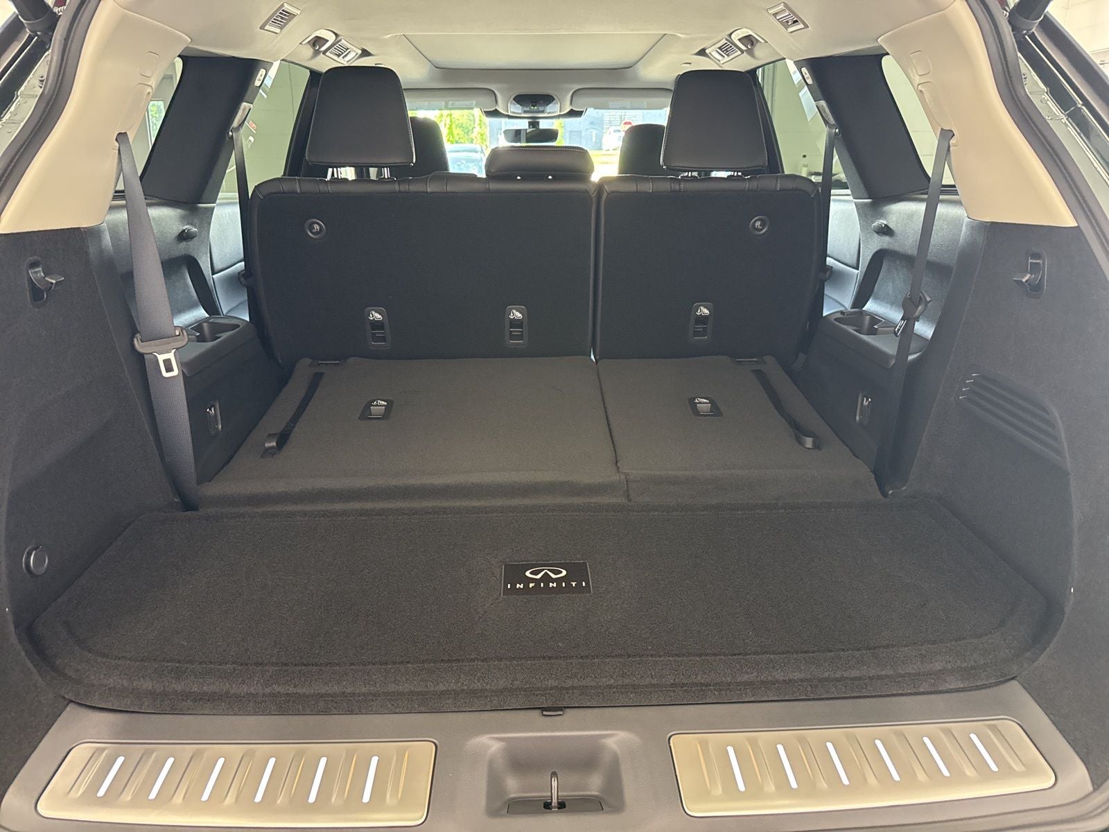 2027 INFINITI QX60 LUXE AWD