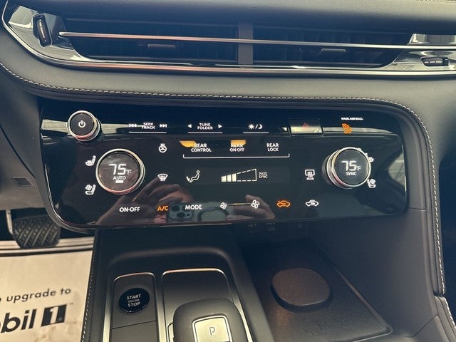 2027 INFINITI QX60 LUXE AWD