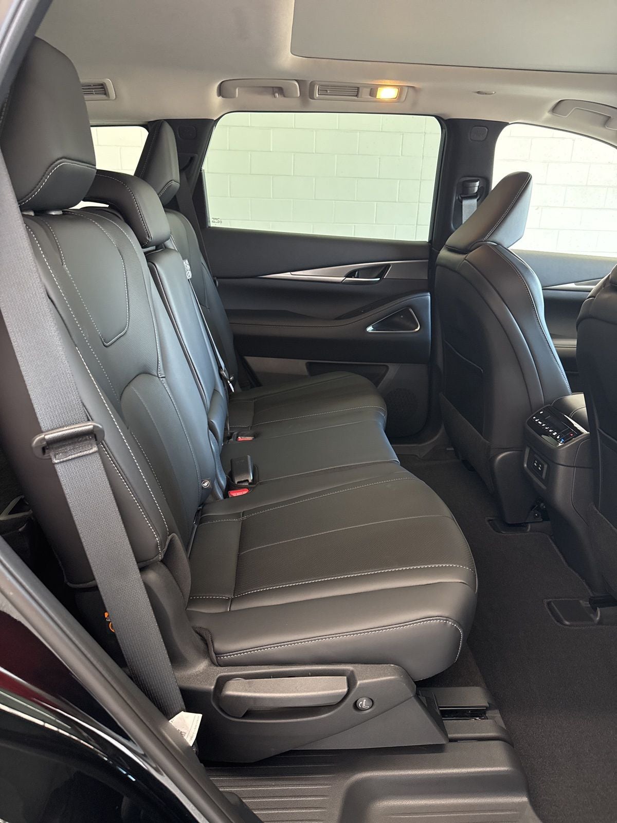 2027 INFINITI QX60 LUXE AWD