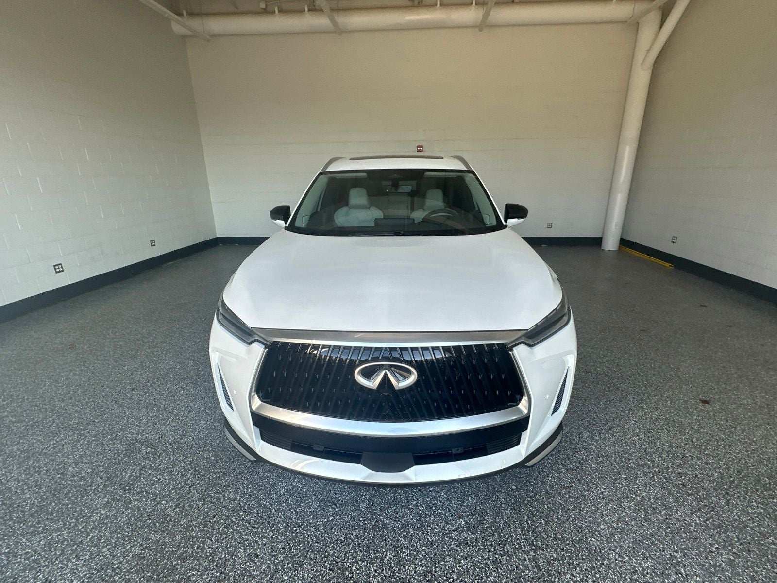 2027 INFINITI QX60 LUXE