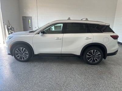2027 INFINITI QX60 LUXE