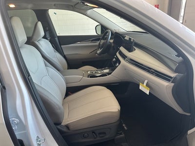 2027 INFINITI QX60 LUXE