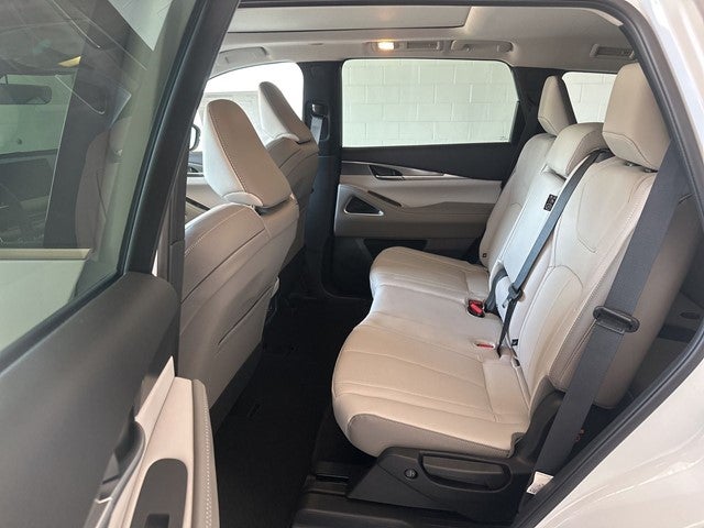 2027 INFINITI QX60 LUXE