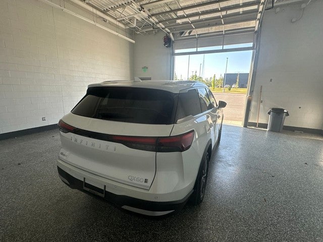 2027 INFINITI QX60 LUXE