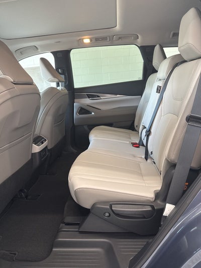 2027 INFINITI QX60 LUXE