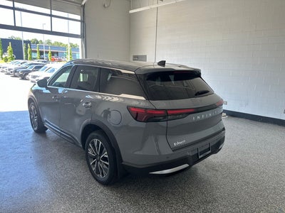 2027 INFINITI QX60 LUXE