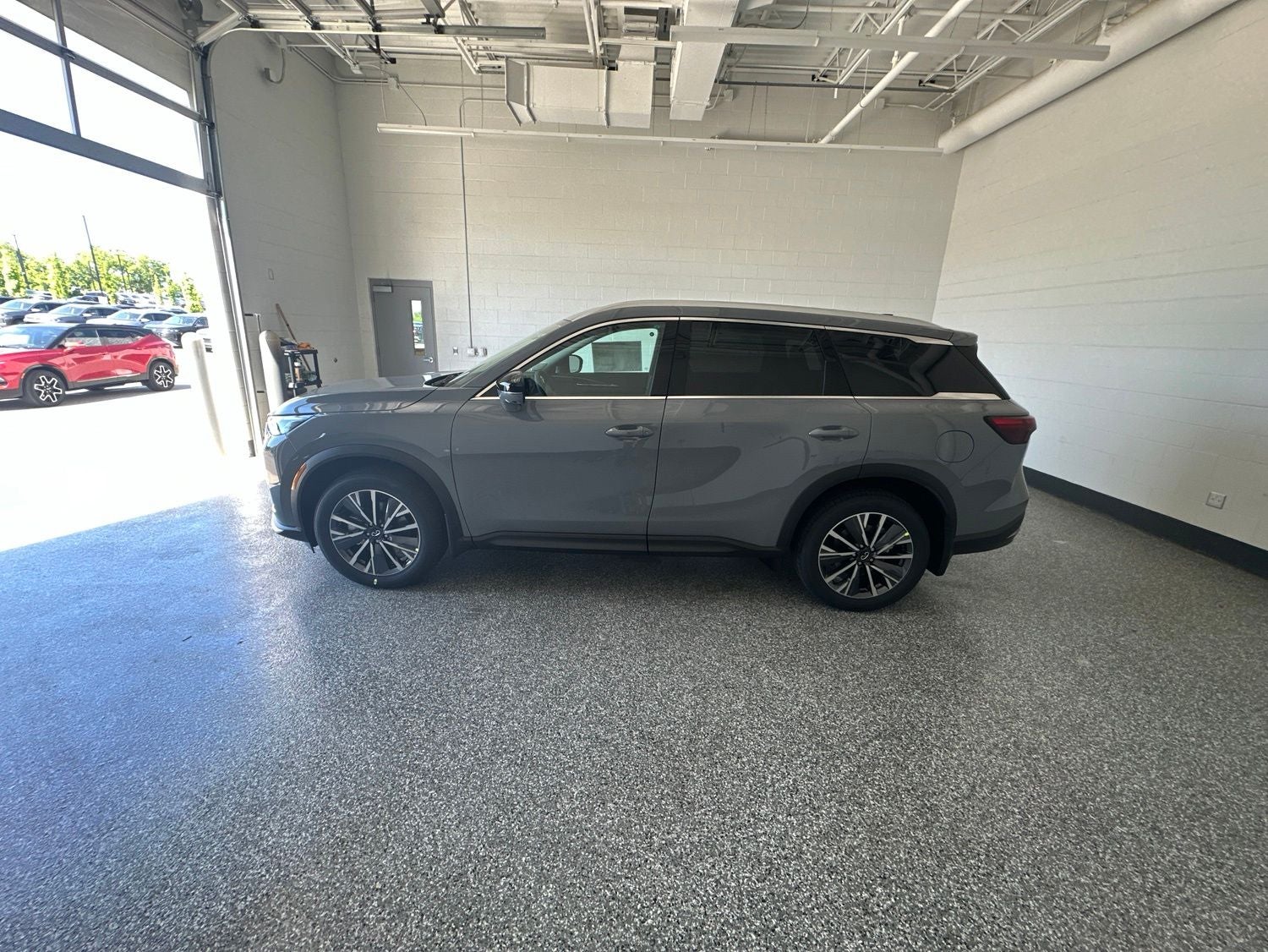 2027 INFINITI QX60 LUXE