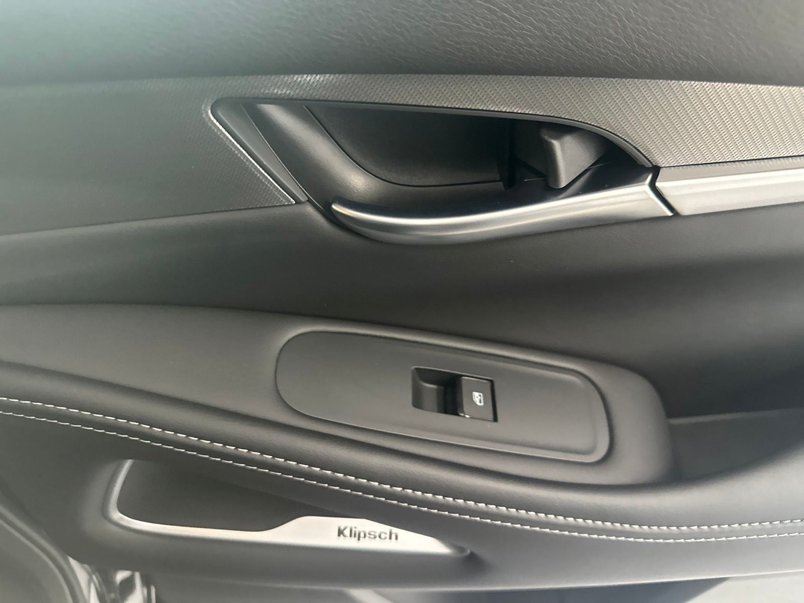 2027 INFINITI QX60 LUXE AWD