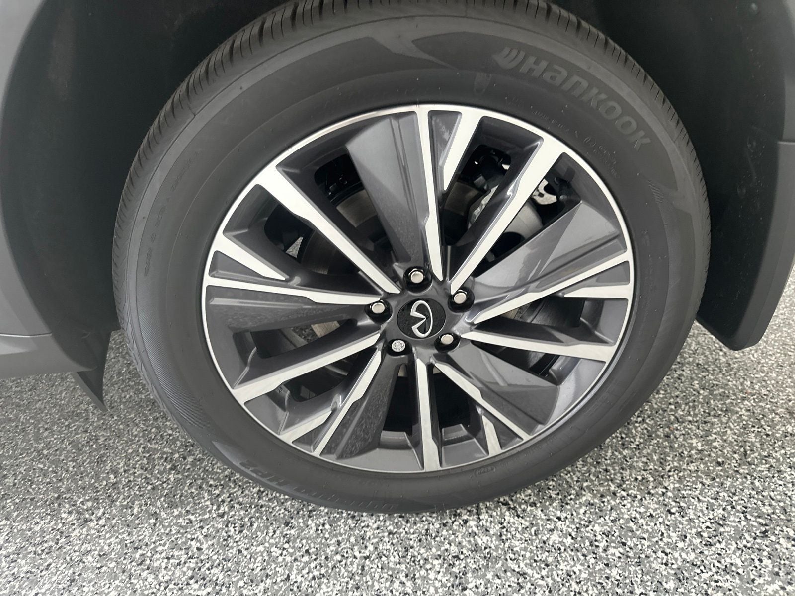 2027 INFINITI QX60 LUXE AWD