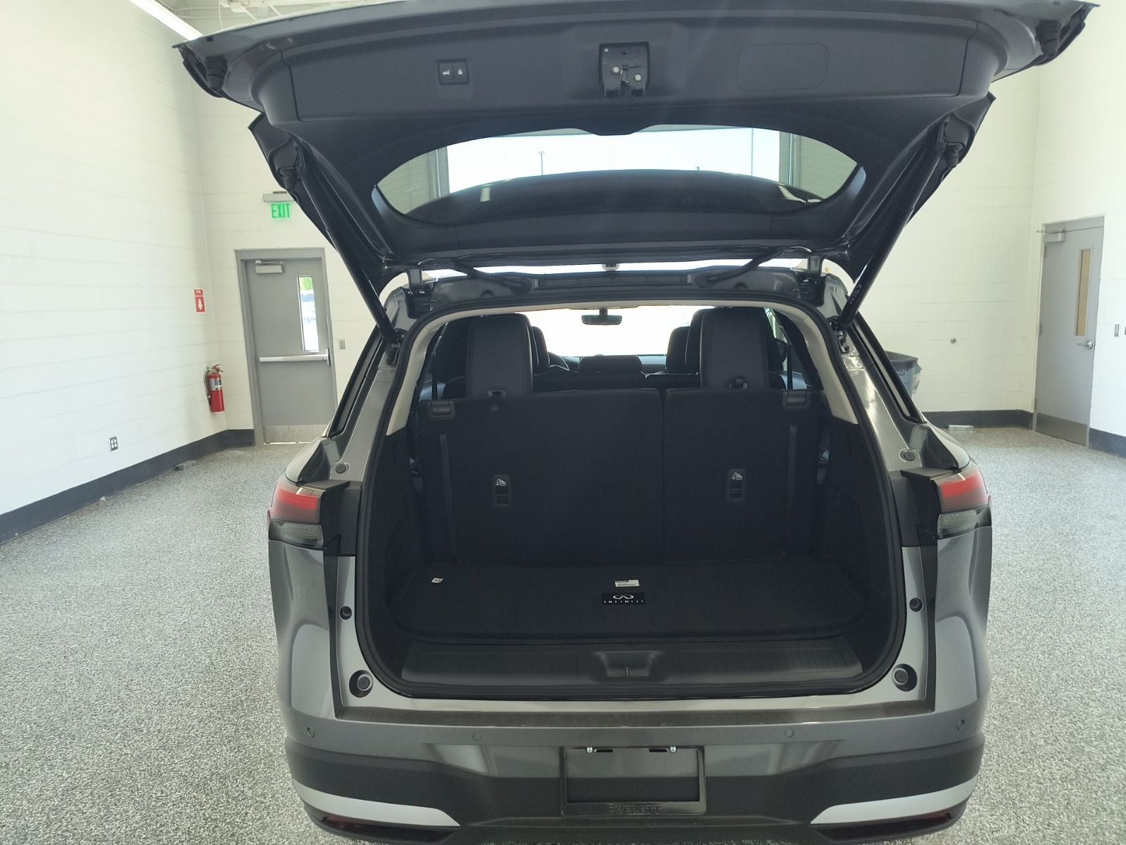 2027 INFINITI QX60 LUXE AWD
