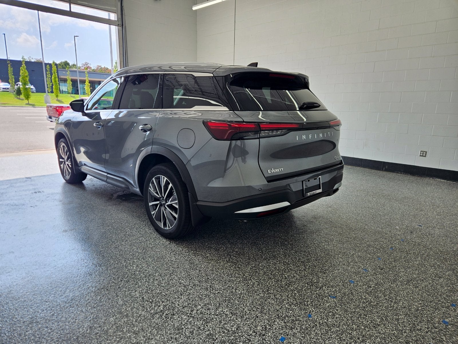 2027 INFINITI QX60 LUXE AWD