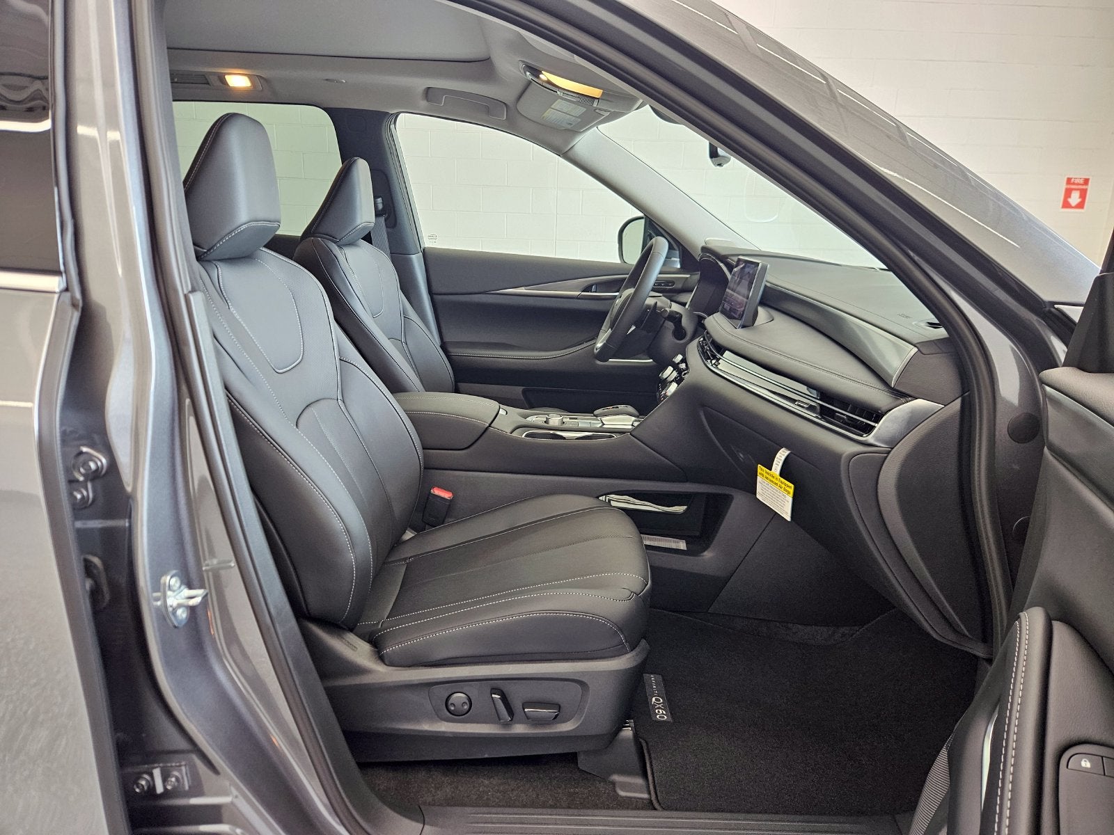 2027 INFINITI QX60 LUXE AWD