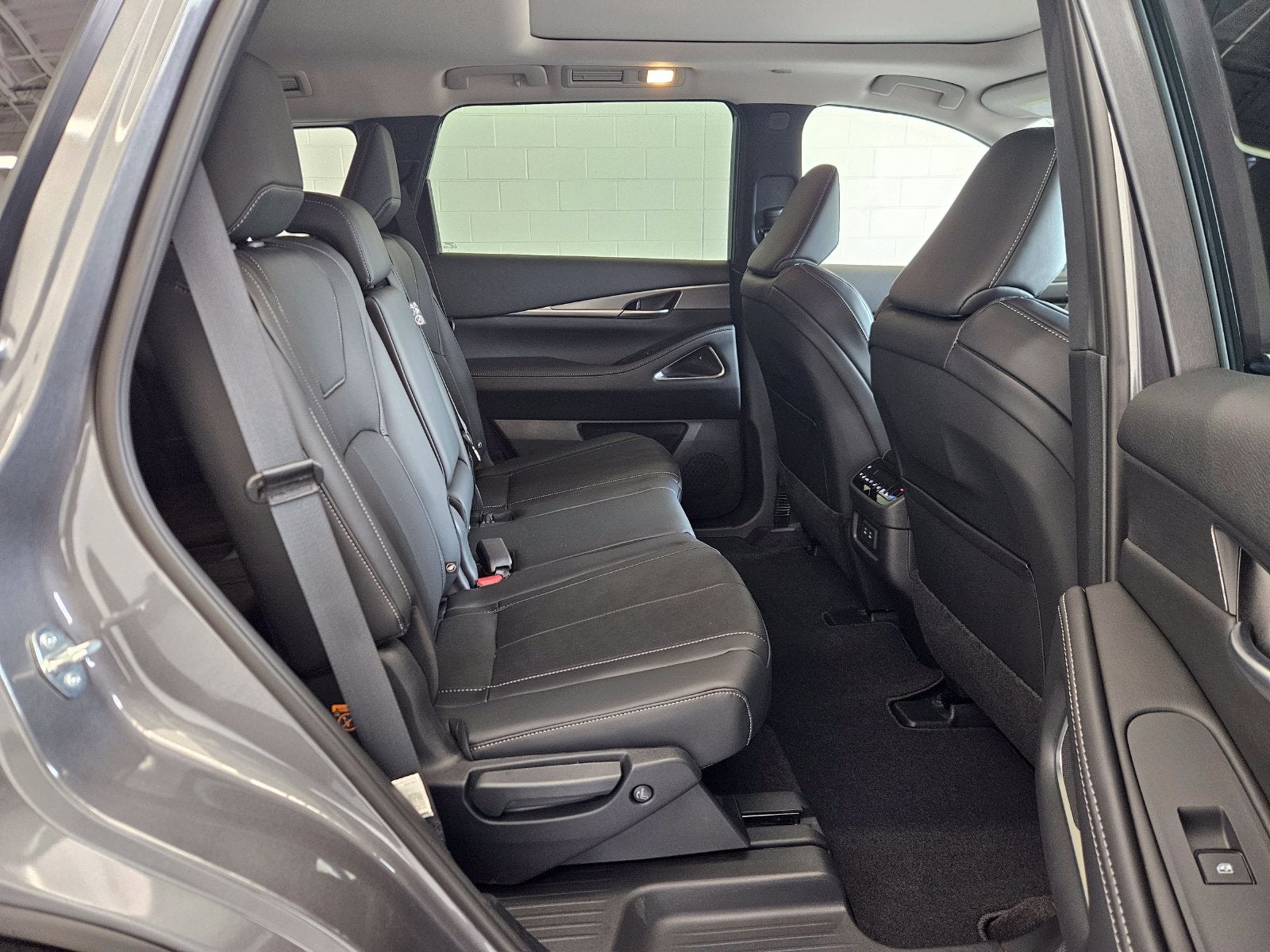 2027 INFINITI QX60 LUXE AWD