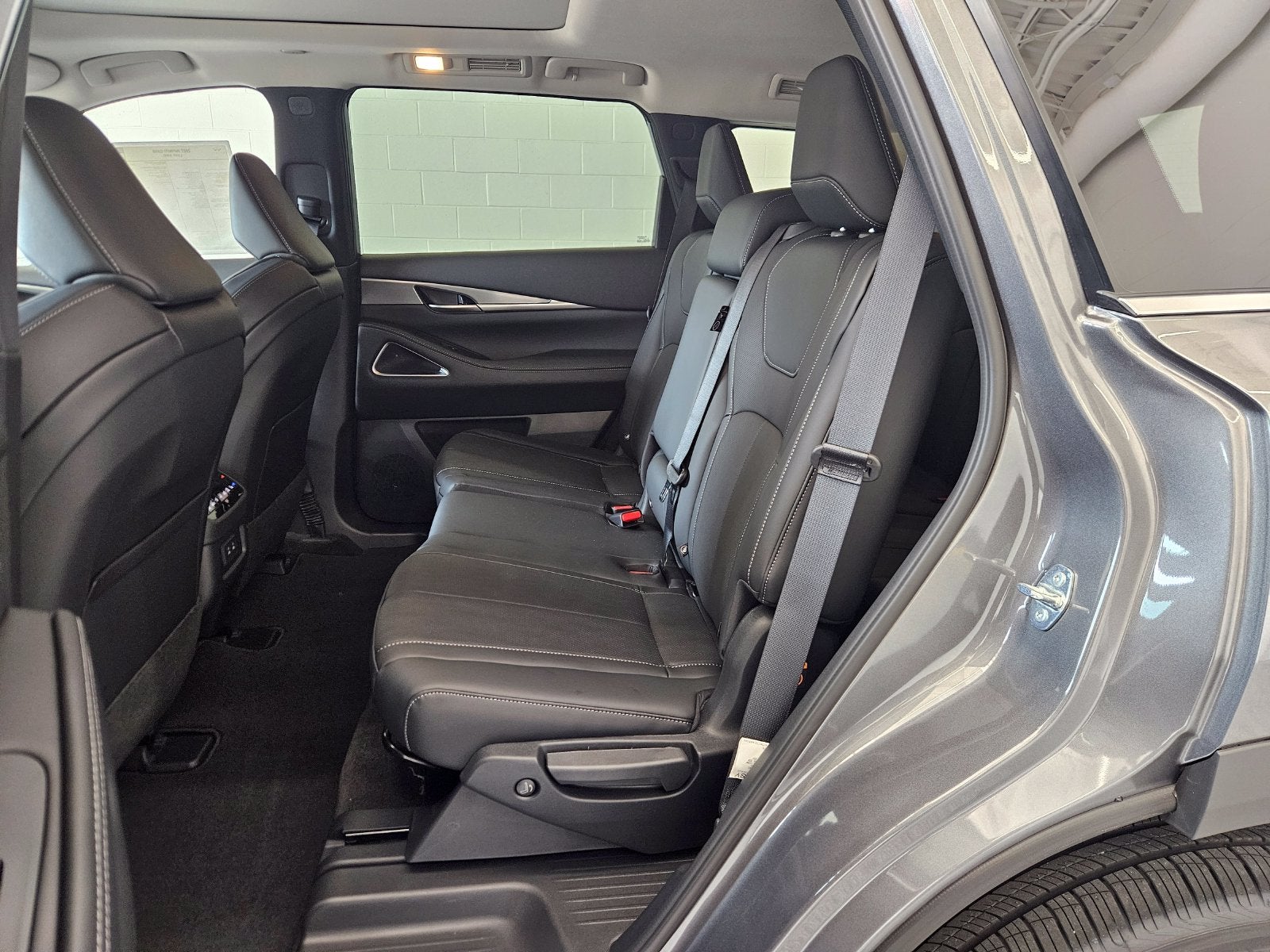 2027 INFINITI QX60 LUXE AWD