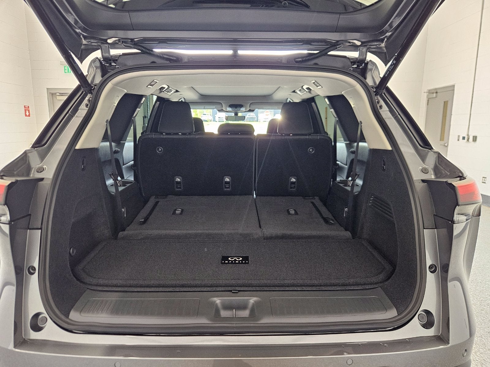 2027 INFINITI QX60 LUXE AWD