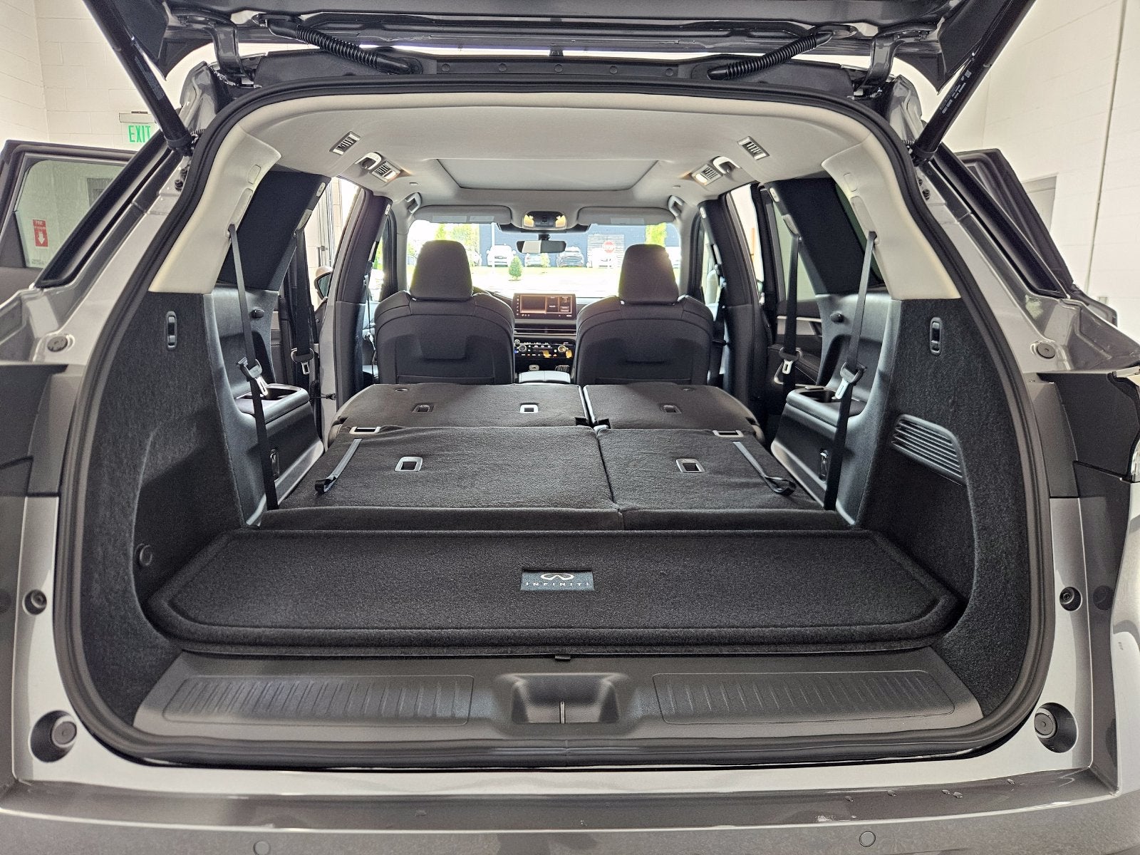 2027 INFINITI QX60 LUXE AWD
