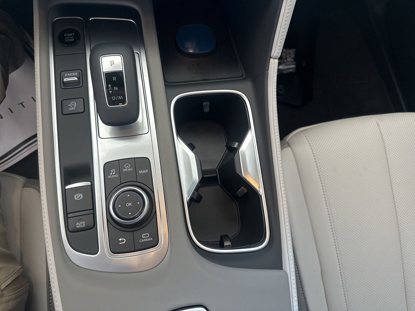 2027 INFINITI QX60 LUXE