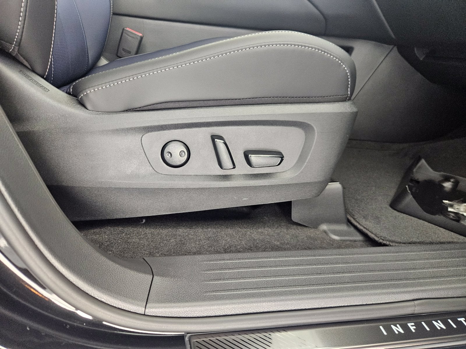 2027 INFINITI QX60 SPORT