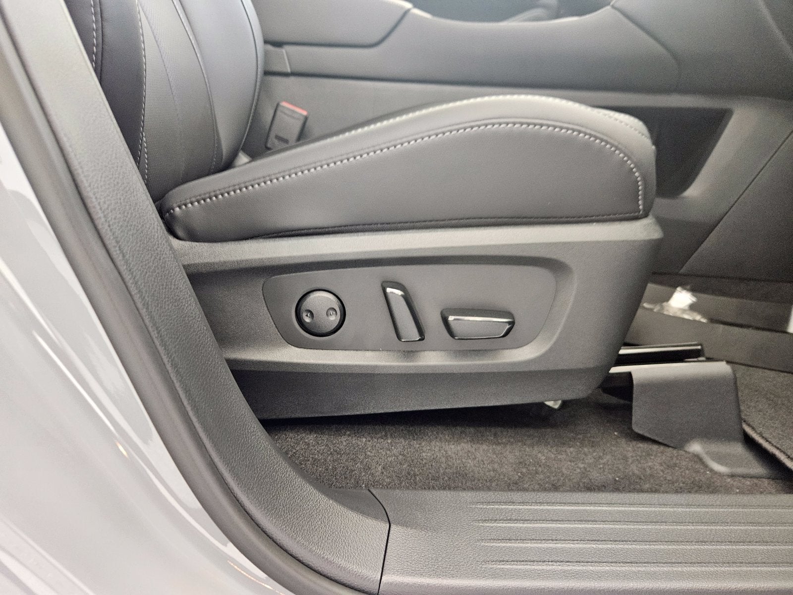 2027 INFINITI QX60 SPORT