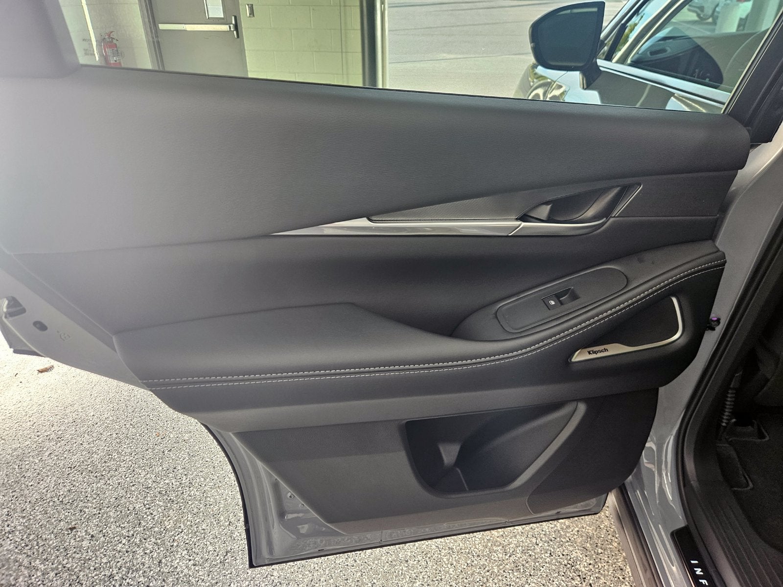 2027 INFINITI QX60 SPORT