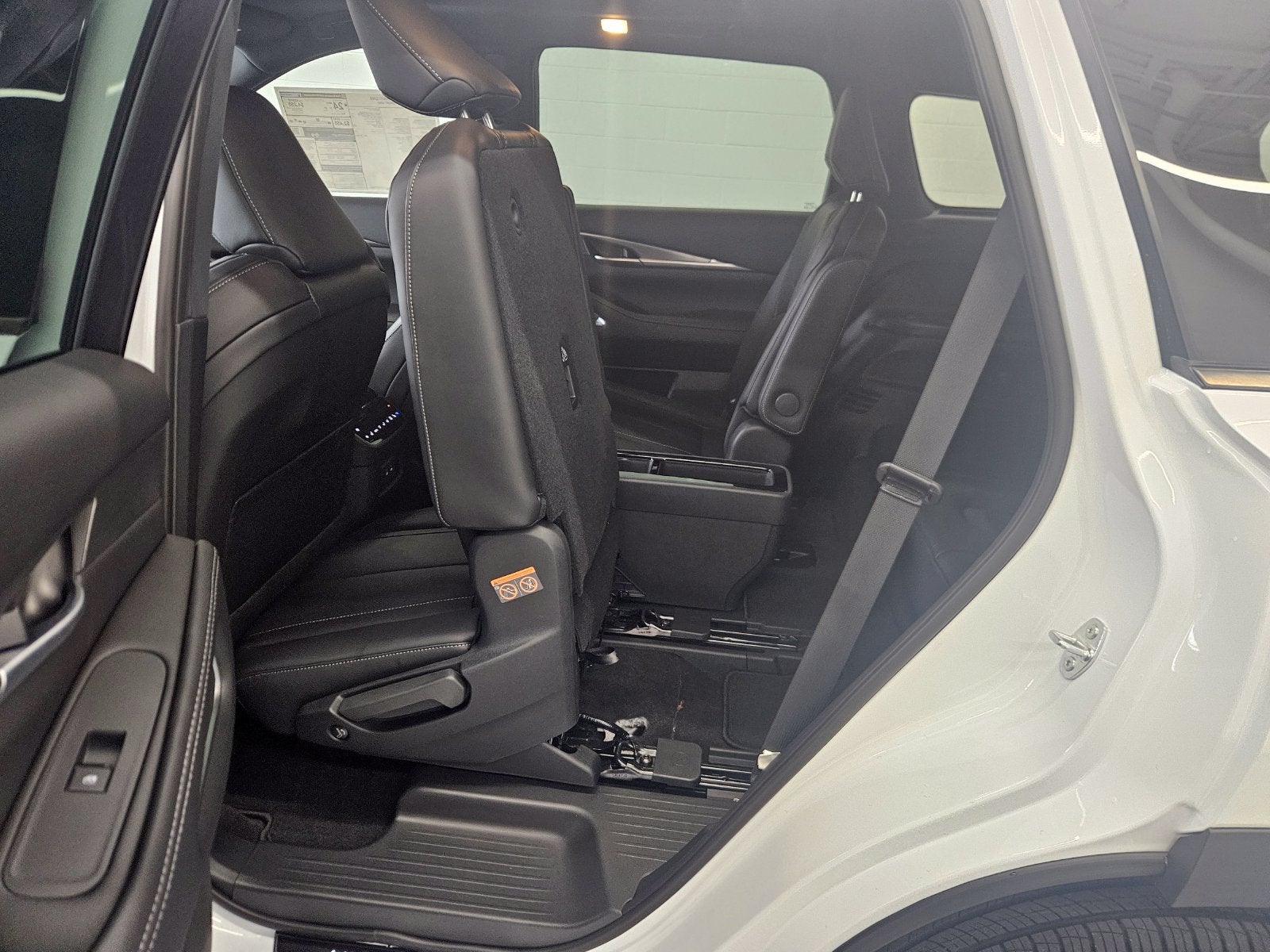 2027 INFINITI QX60 SPORT