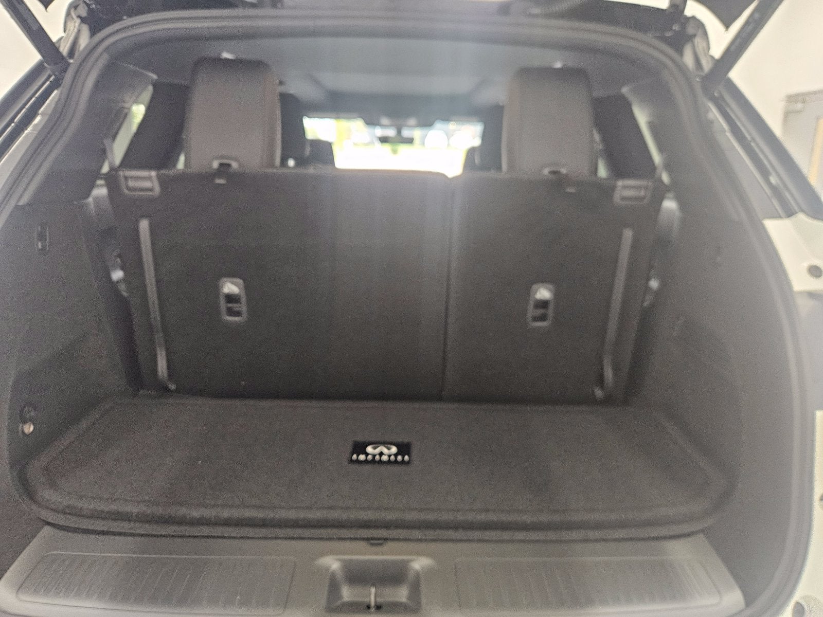 2027 INFINITI QX60 SPORT