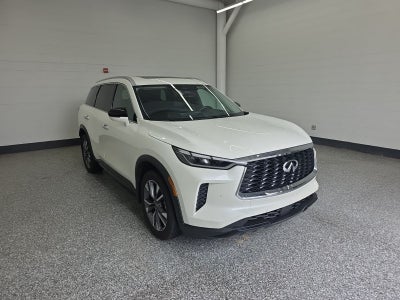 2025 INFINITI QX60 LUXE