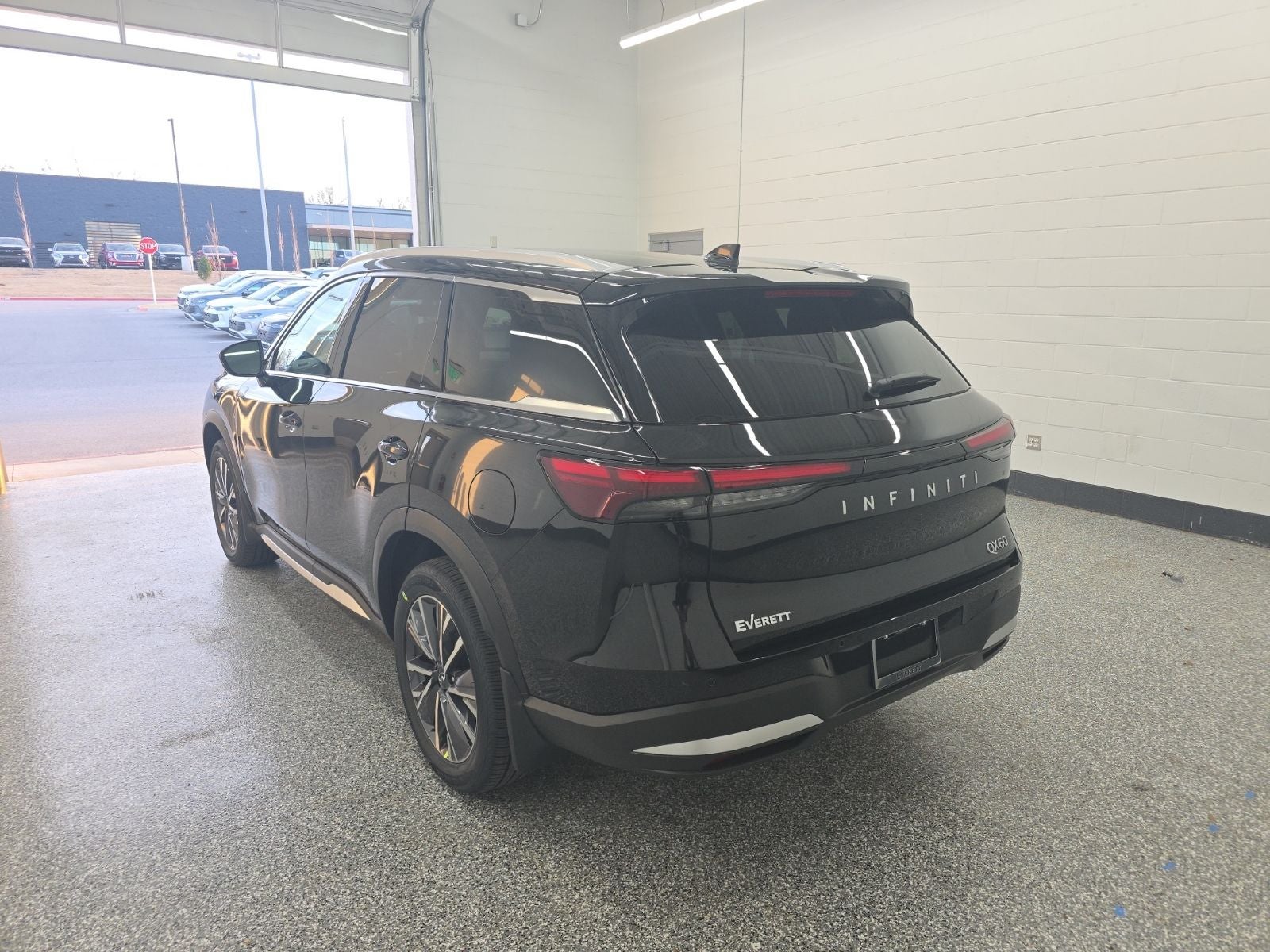 2026 INFINITI QX60 LUXE