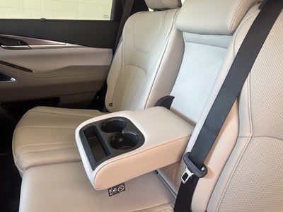 2026 INFINITI QX60 LUXE