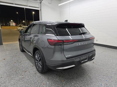 2026 INFINITI QX60 LUXE