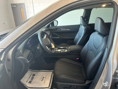 2026 INFINITI QX60 LUXE