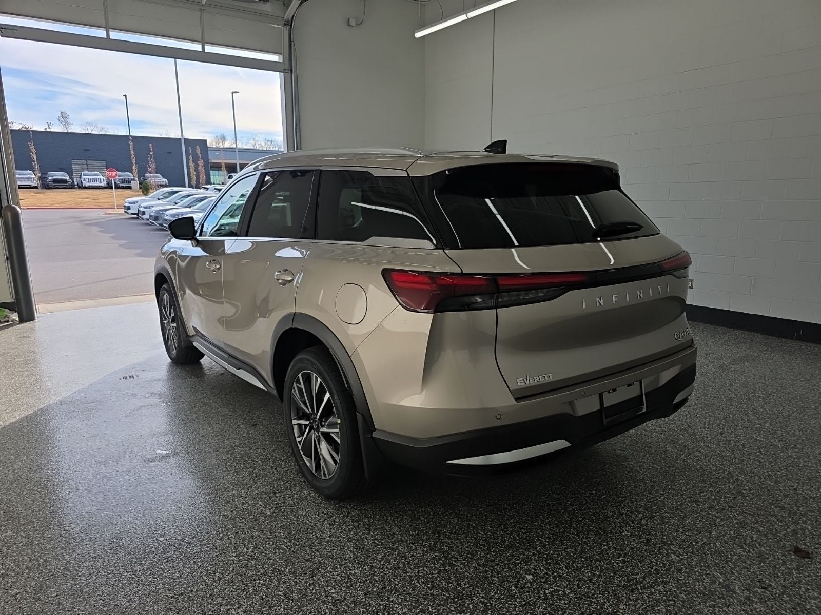 2026 INFINITI QX60 LUXE