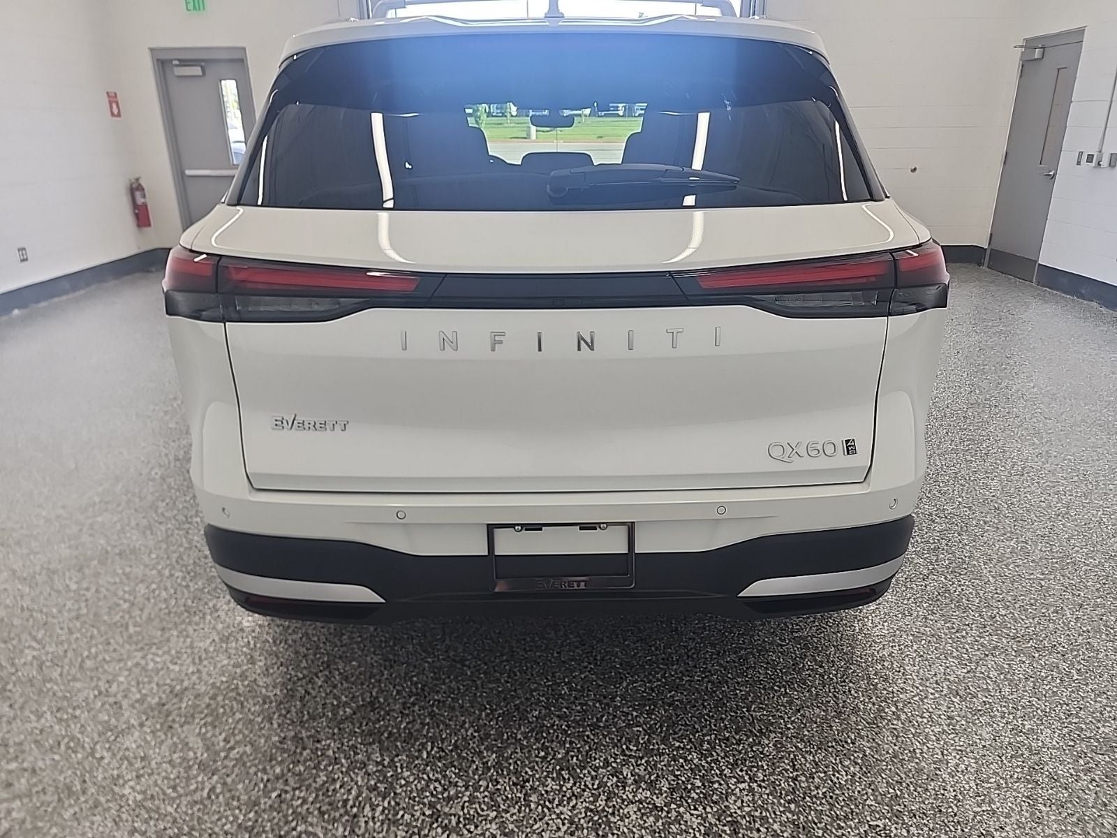 2026 INFINITI QX60 LUXE