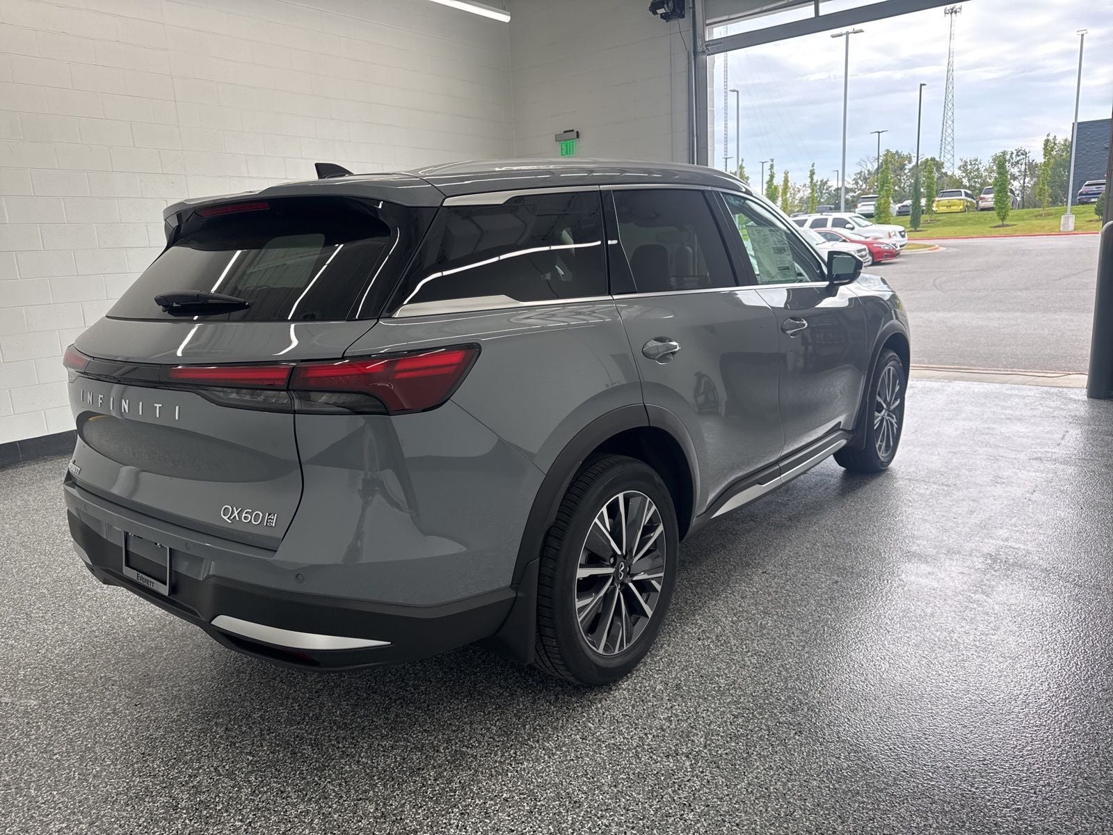 2026 INFINITI QX60 LUXE