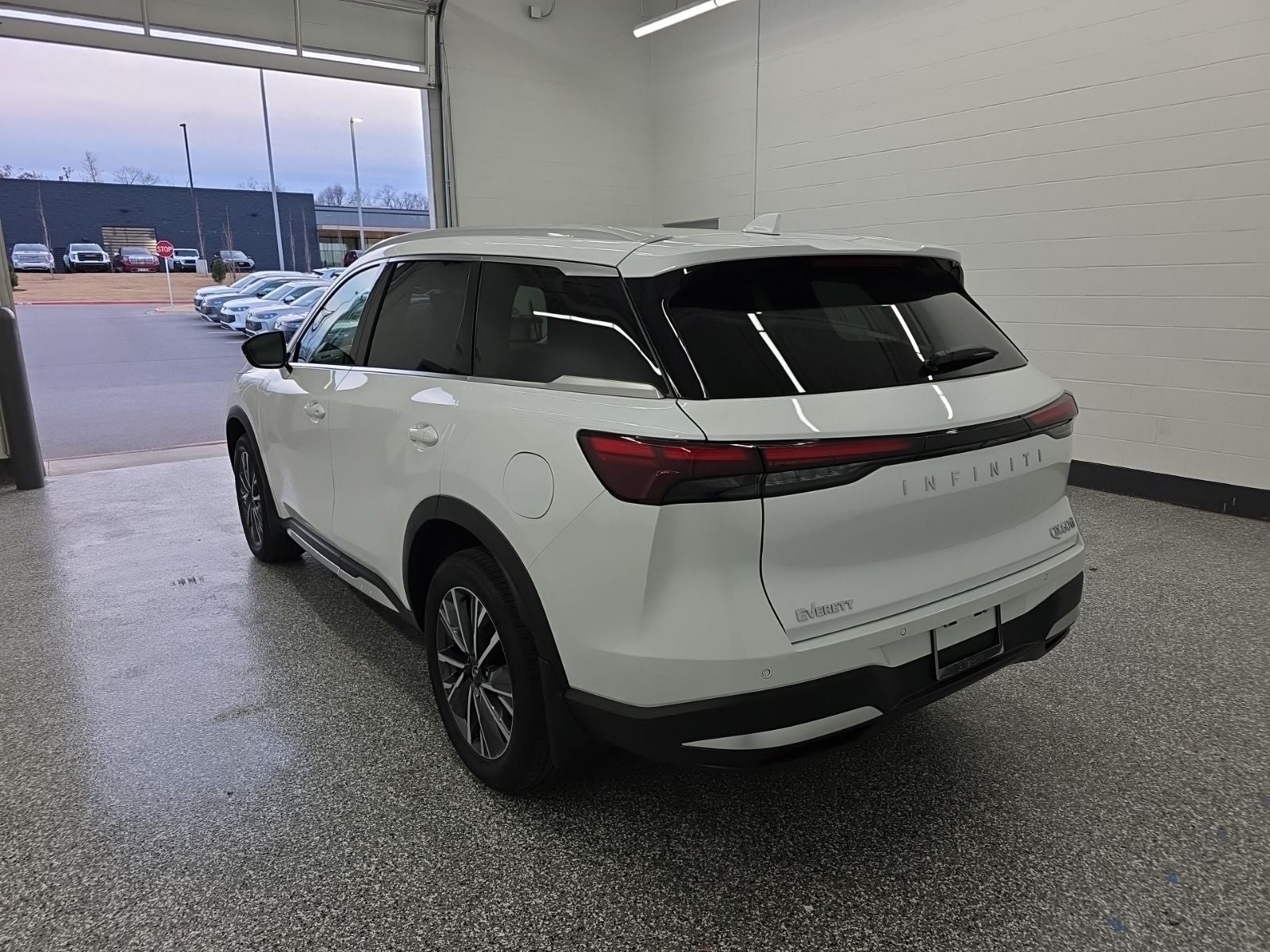 2026 INFINITI QX60 LUXE