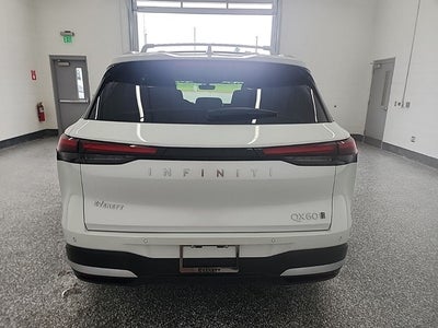 2026 INFINITI QX60 LUXE