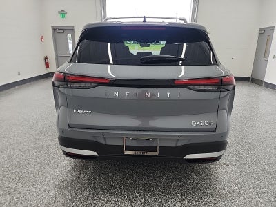 2026 INFINITI QX60 LUXE