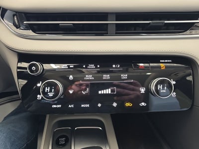 2026 INFINITI QX60 LUXE