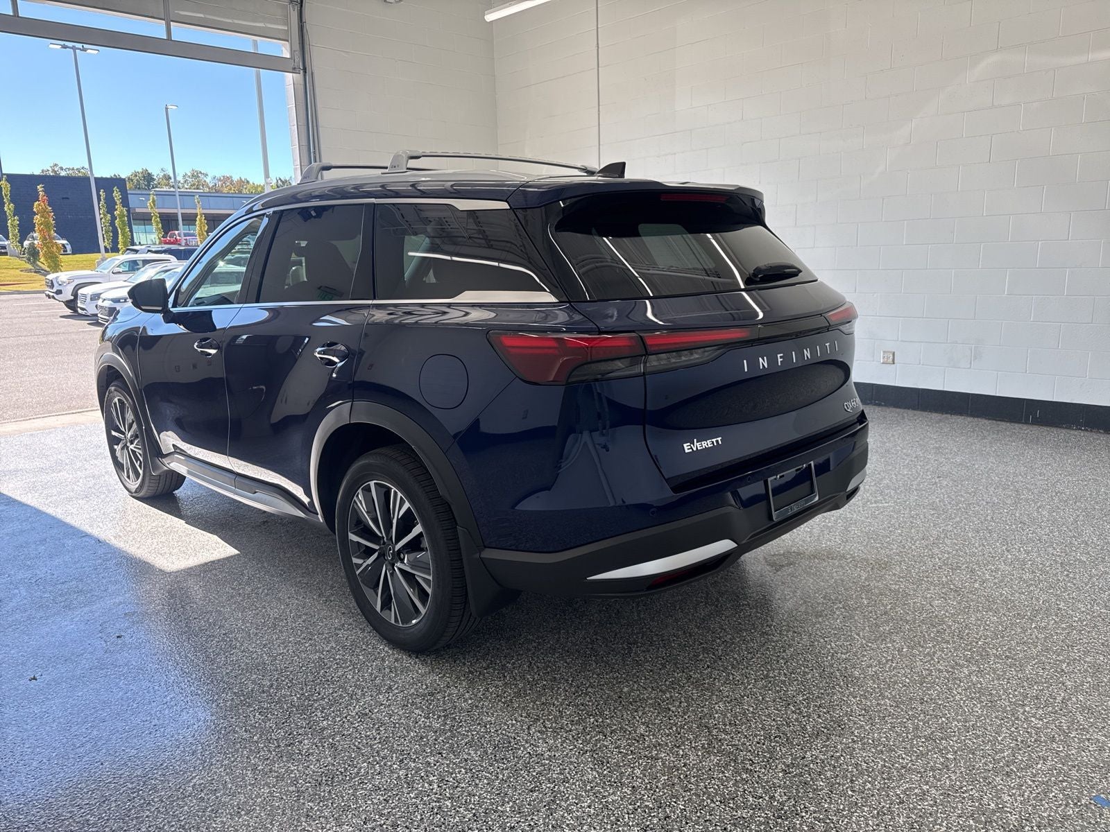 2026 INFINITI QX60 LUXE