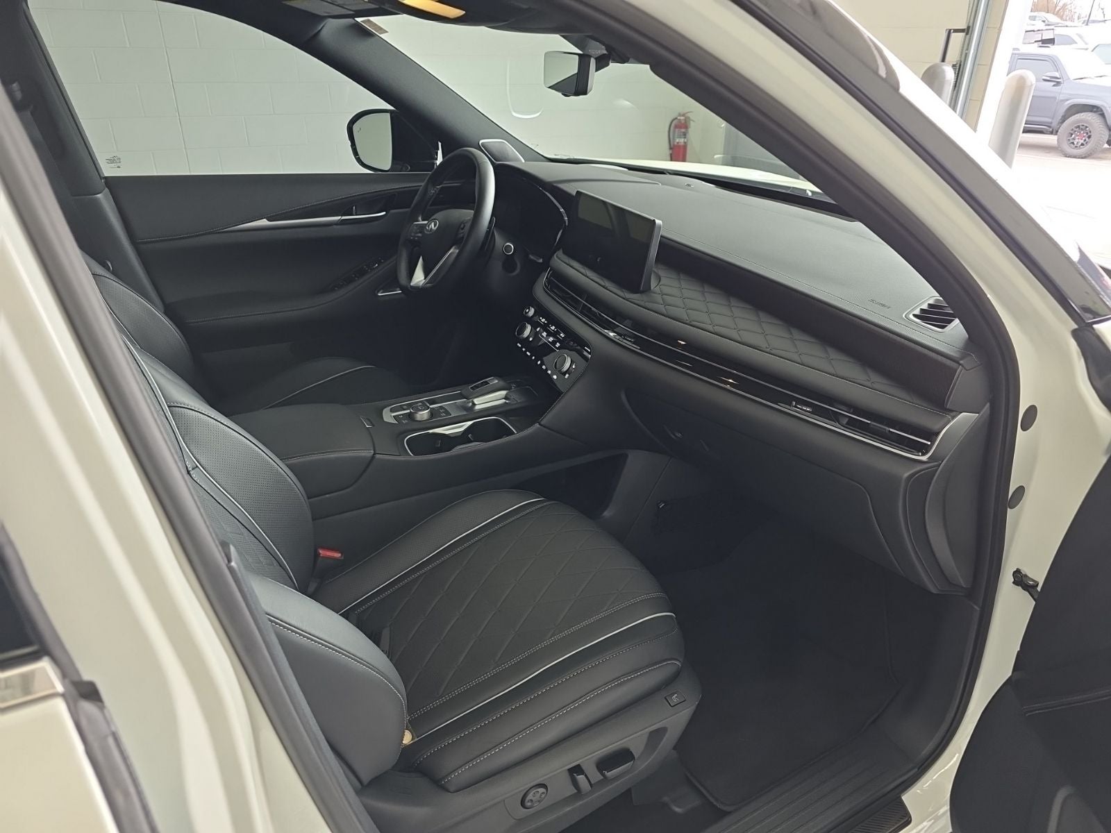 2025 INFINITI QX60 Autograph