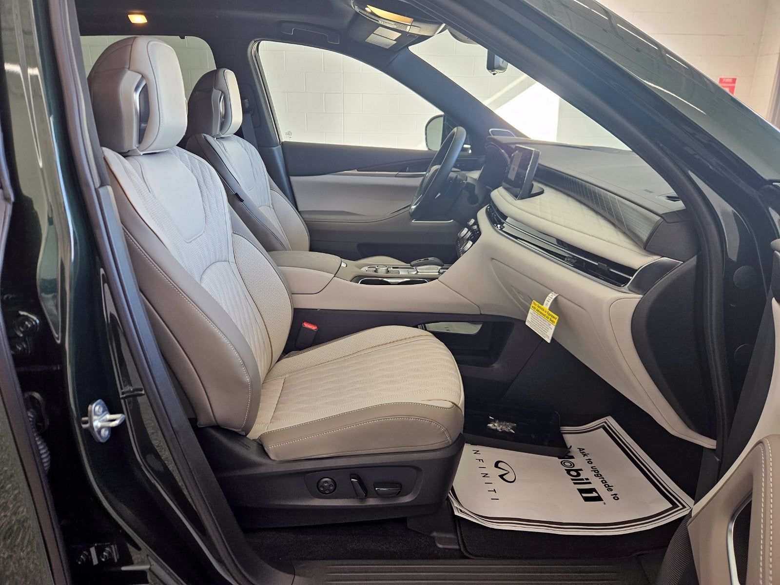 2027 INFINITI QX60 Autograph