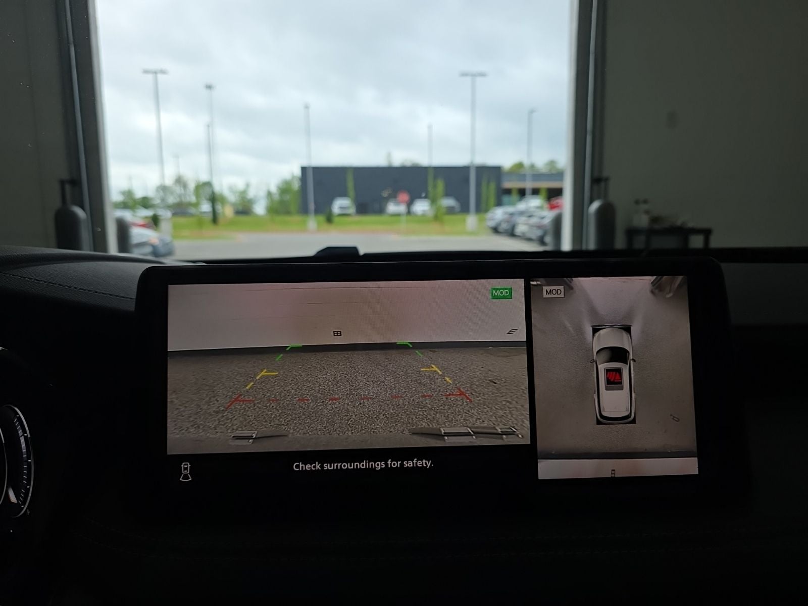 2023 INFINITI QX60 Sensory